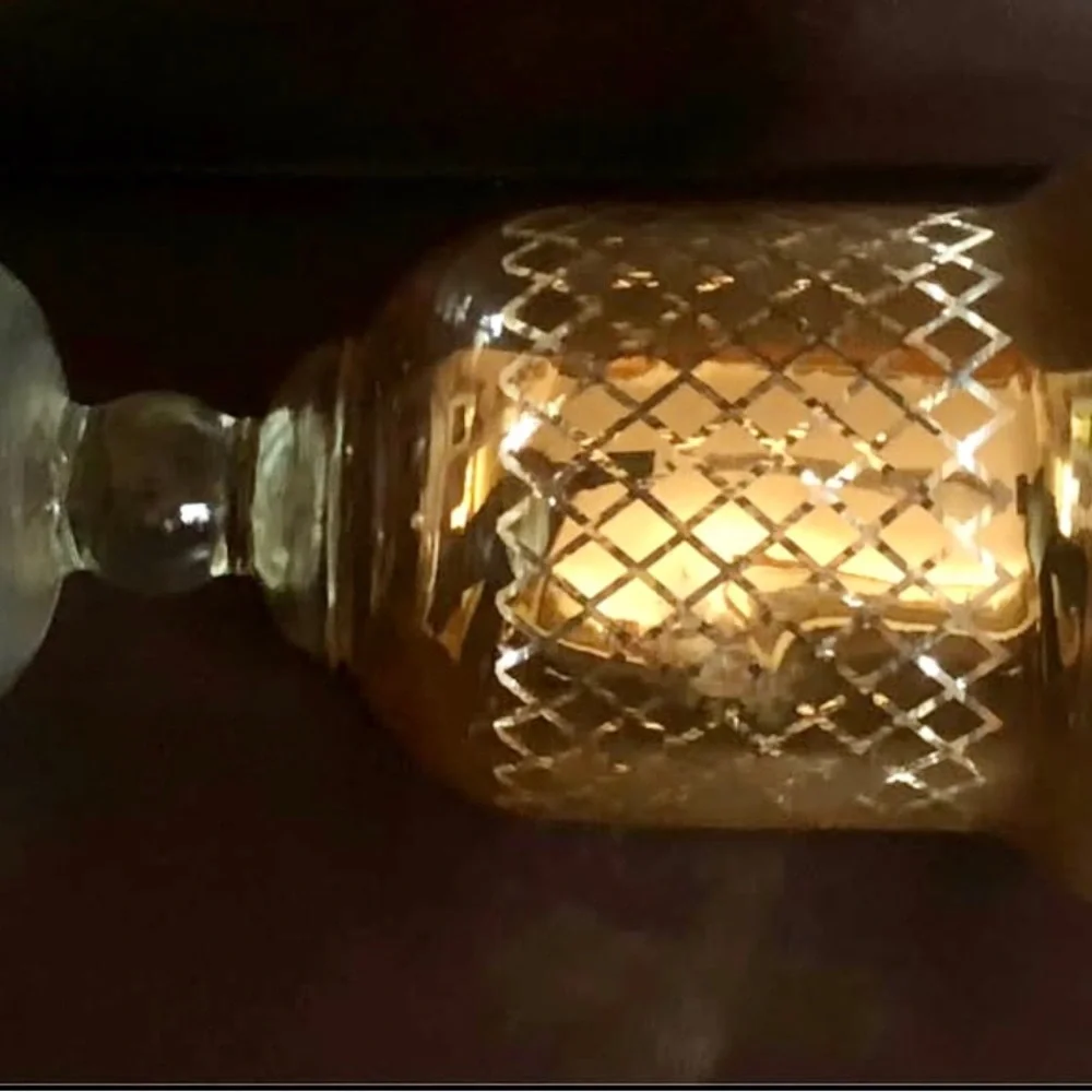 Vtg. Iridescent/Fluorescent Shimmer Diamonds Pedestal Glass Candle Holder